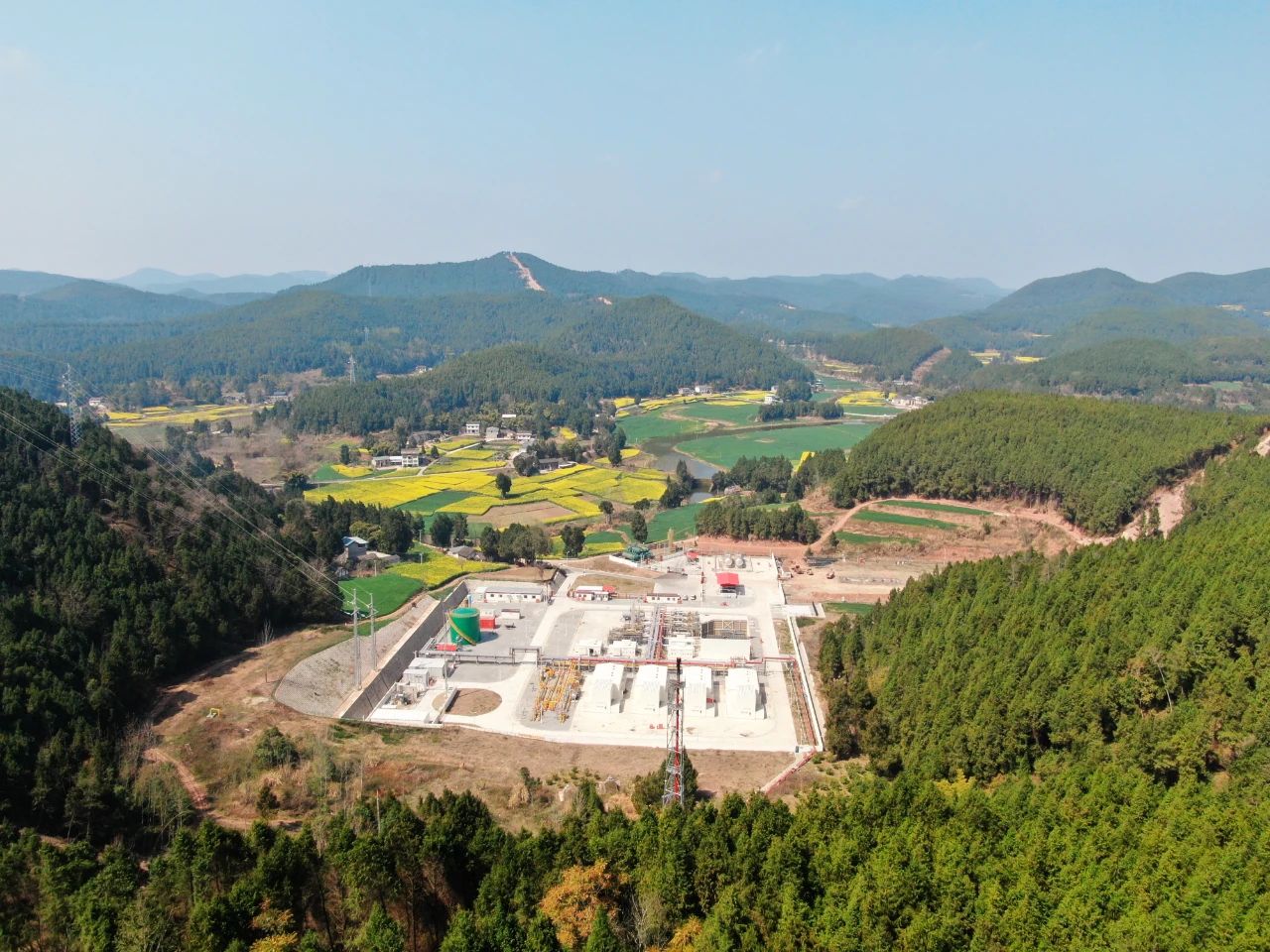 中石油西南分公司领导赴洛克成都八角场项目调研