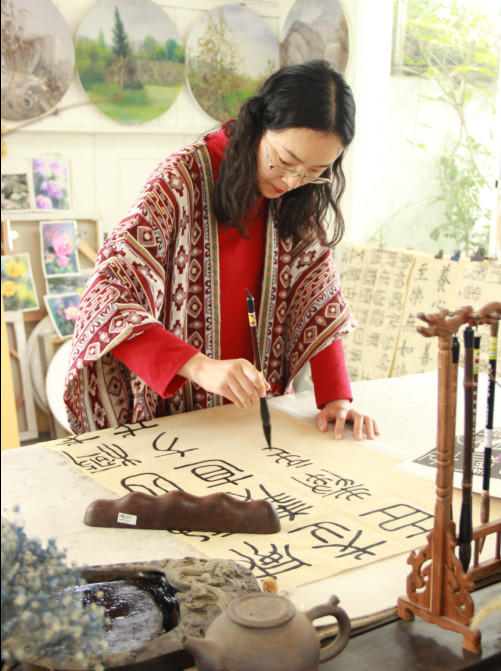 李貌.png